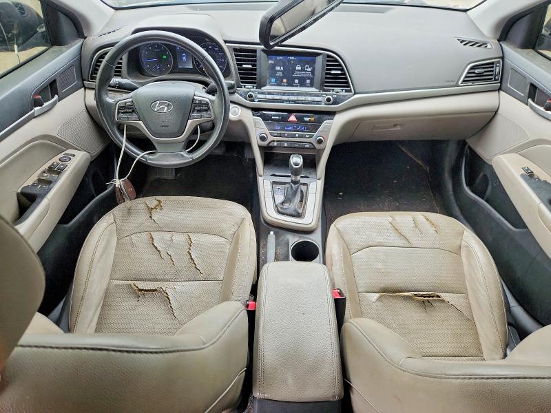 60385016 :رقم المزاد ، 5NPD84LF5JH277989 vin ، 2018 Hyundai Elantra مزاد بيع