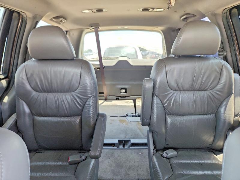 62530826 :رقم المزاد ، 5FNRL38638B108652 vin ، 2008 Honda Odyssey مزاد بيع