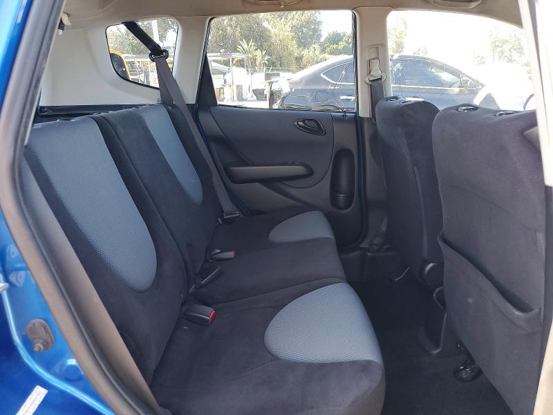 60465706 :رقم المزاد ، JHMGD38688S015857 vin ، 2008 Honda Fit مزاد بيع