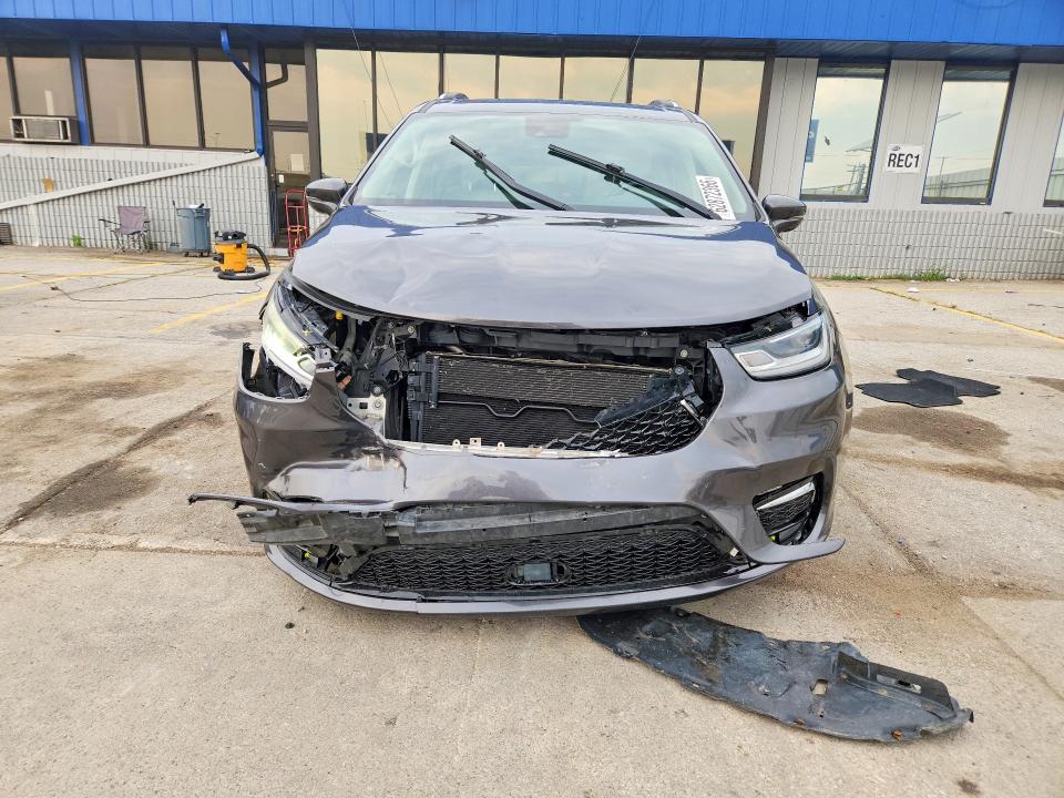 Продажа на аукционе авто 2021 Chrysler Pacifica, vin: 2C4RC1BG5MR600748, номер лота: 62872366