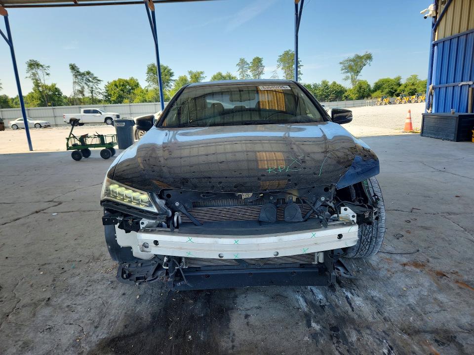 63045226 :رقم المزاد ، 19UUB1F34GA002245 vin ، 2016 Acura Tlx مزاد بيع