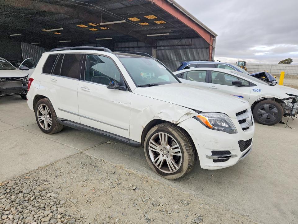 2015 Mercedes-benz Glk მანქანა იყიდება აუქციონზე, vin: WDCGG8JB4FG379202, აუქციონის ნომერი: 61786106