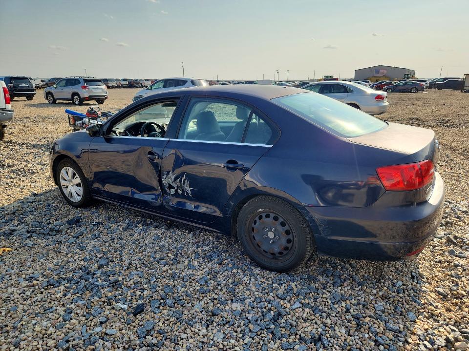 60267646 :رقم المزاد ، 3VWDP7AJ6DM218019 vin ، 2013 Volkswagen Jetta مزاد بيع