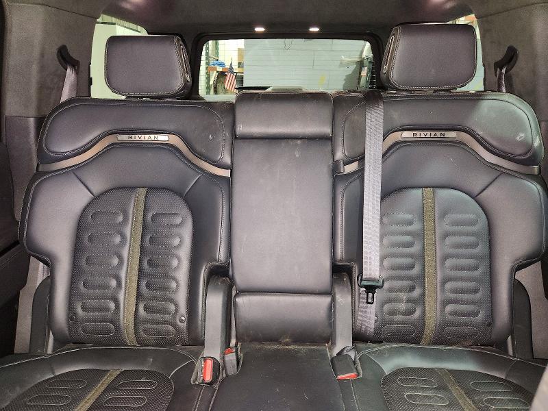 Продажа на аукционе авто 2022 Rivian R1s, vin: 7PDSGABL9NN002253, номер лота: 62059066