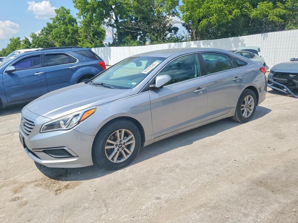 Auction sale of the 2017 Hyundai Sonata, vin: 5NPE24AF3HH462545, lot number: 61372346