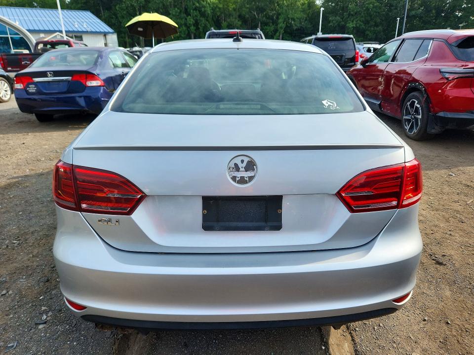 2014 Volkswagen Jetta მანქანა იყიდება აუქციონზე, vin: 3VW5T7AJ0EM385560, აუქციონის ნომერი: 59187626