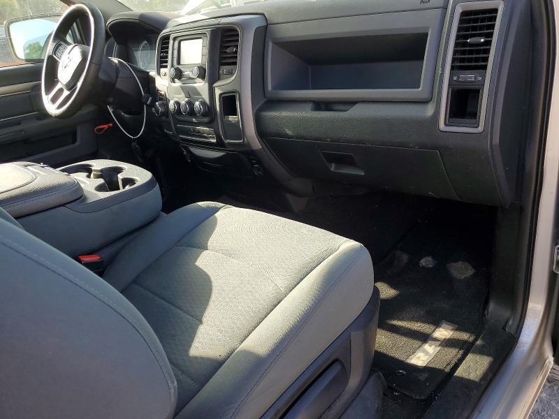 60432606 :رقم المزاد ، 3C6JR6AG0FG559603 vin ، 2015 Ram 1500 مزاد بيع