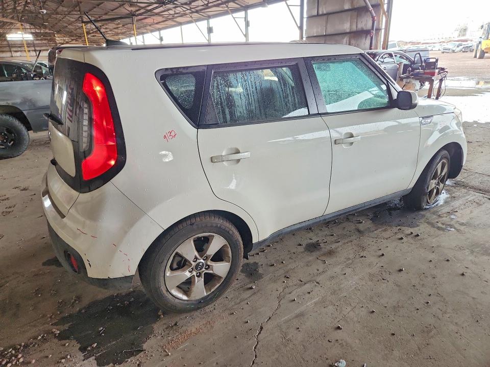 61577986 :رقم المزاد ، KNDJN2A20J7542628 vin ، 2018 Kia Soul مزاد بيع