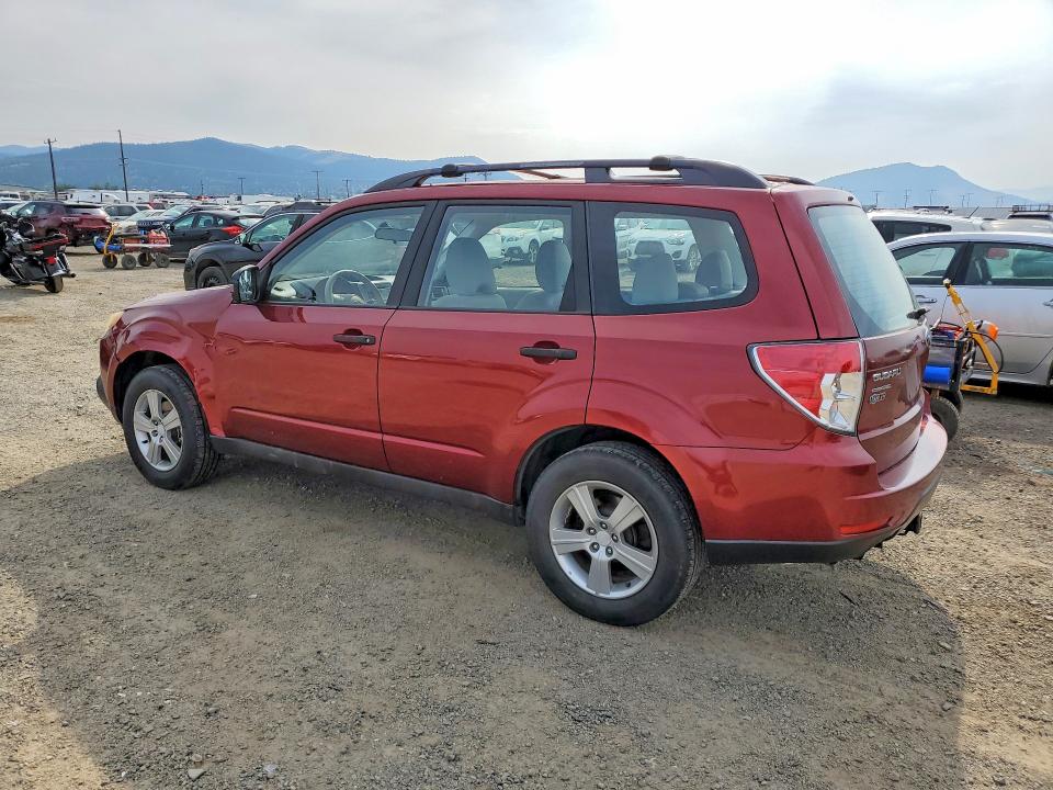 60699076 :رقم المزاد ، JF2SHABC7CH438536 vin ، 2012 Subaru Forester مزاد بيع