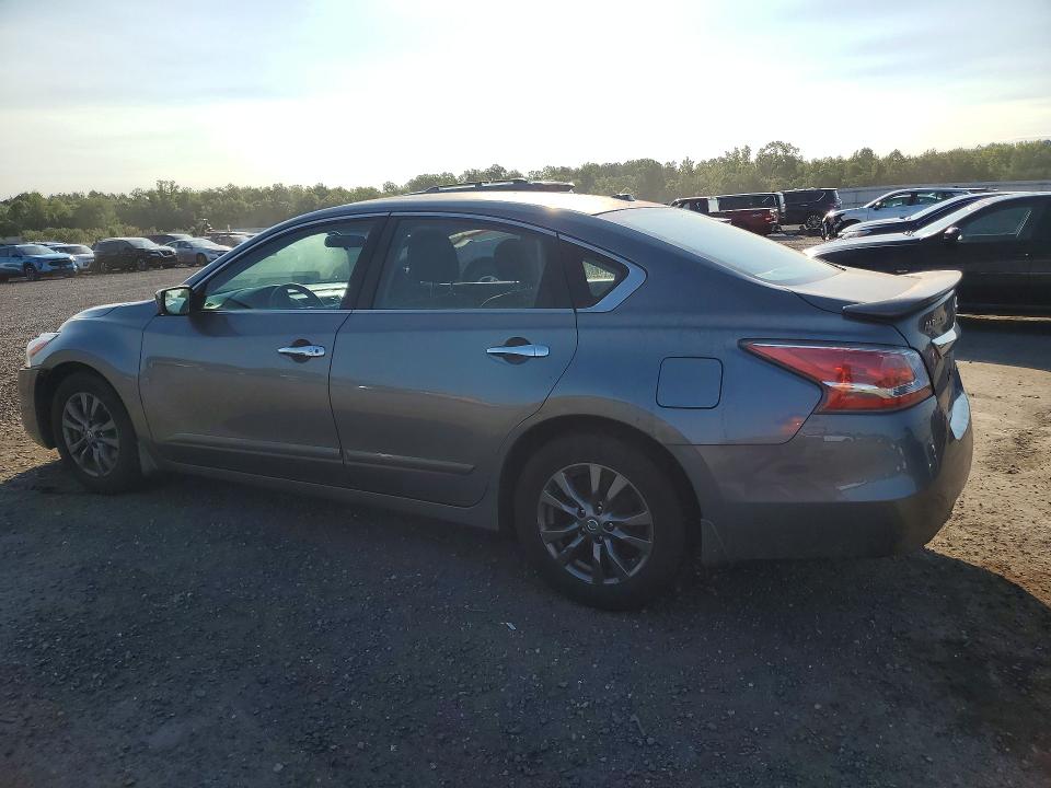 2015 Nissan Altima მანქანა იყიდება აუქციონზე, vin: 1N4AL3AP0FC582378, აუქციონის ნომერი: 63182936