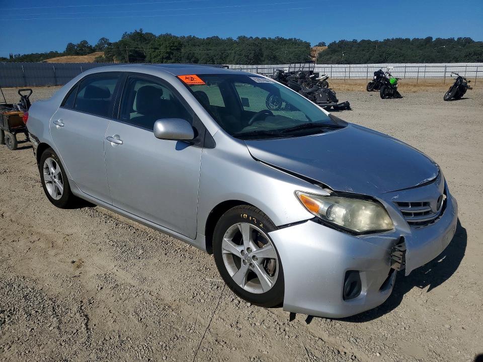 Продаж на аукціоні авто 2013 Toyota Corolla, vin: 5YFBU4EE8DP182440, номер лоту: 62857656