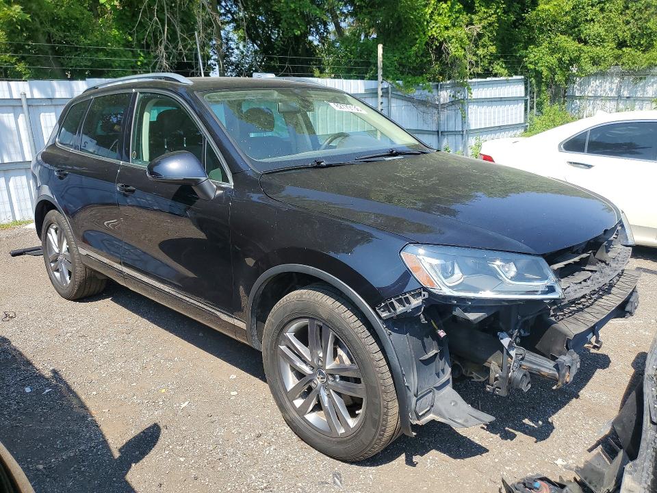 2015 Volkswagen Touareg მანქანა იყიდება აუქციონზე, vin: WVGEF9BP7FD003817, აუქციონის ნომერი: 62779136