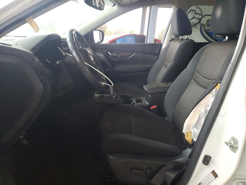 60090946 :رقم المزاد ، 5N1AT2MT2HC865487 vin ، 2017 Nissan Rogue مزاد بيع