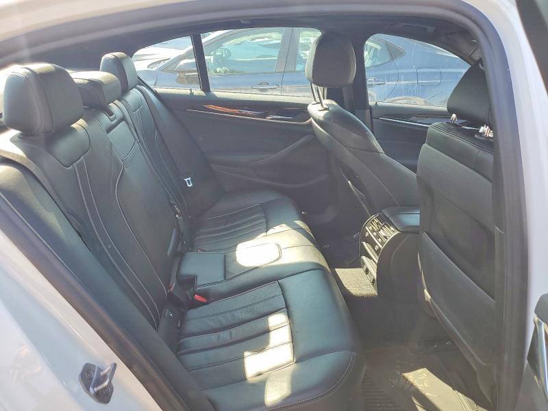 2018 Bmw 530xe მანქანა იყიდება აუქციონზე, vin: WBAJB1C56JB084906, აუქციონის ნომერი: 60845126