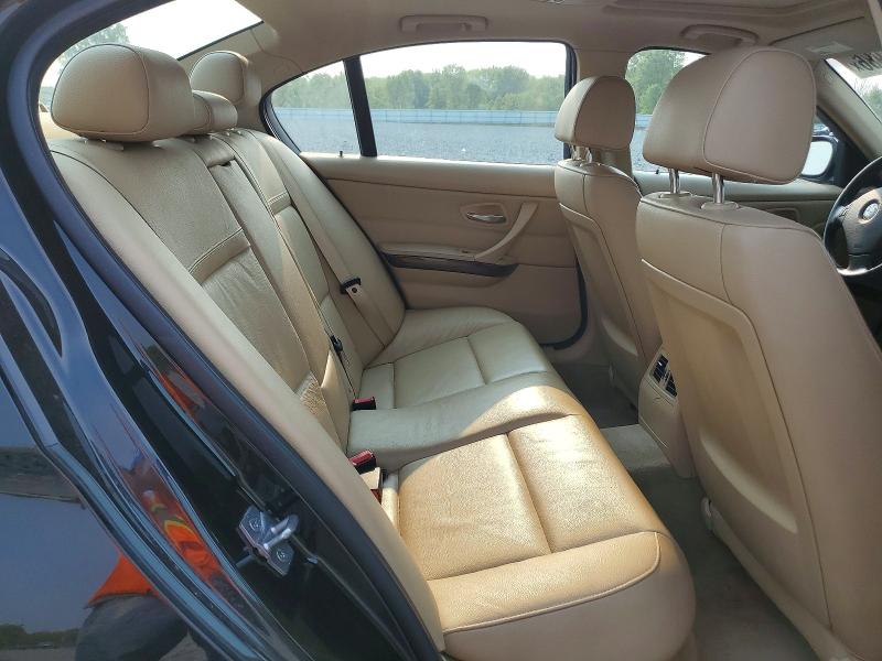 62165986 :رقم المزاد ، WBAPK5C57BA662715 vin ، 2011 Bmw 328 مزاد بيع
