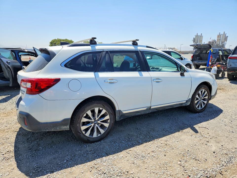 Продажа на аукционе авто 2018 Subaru Outback, vin: 4S4BSETC6J3307285, номер лота: 59989006
