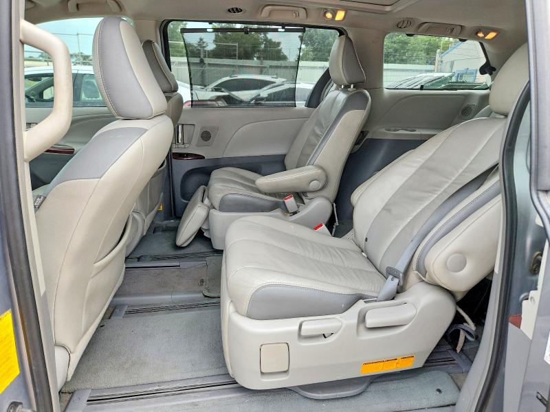2012 Toyota Sienna მანქანა იყიდება აუქციონზე, vin: 5TDYK3DC5CS235580, აუქციონის ნომერი: 59735136