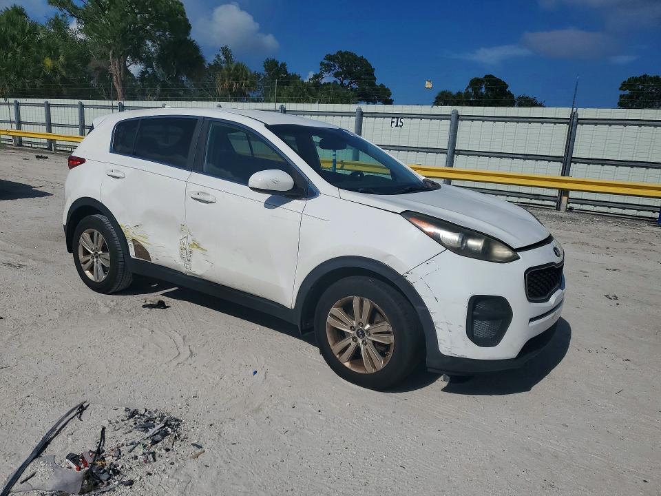 Продажа на аукционе авто 2017 Kia Sportage, vin: KNDPM3ACXH7214042, номер лота: 62529016