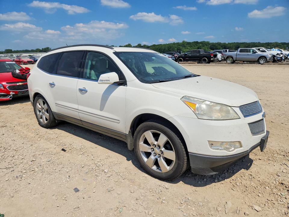 60982306 :رقم المزاد ، 1GNKVLED6BJ369585 vin ، 2011 Chevrolet Traverse مزاد بيع