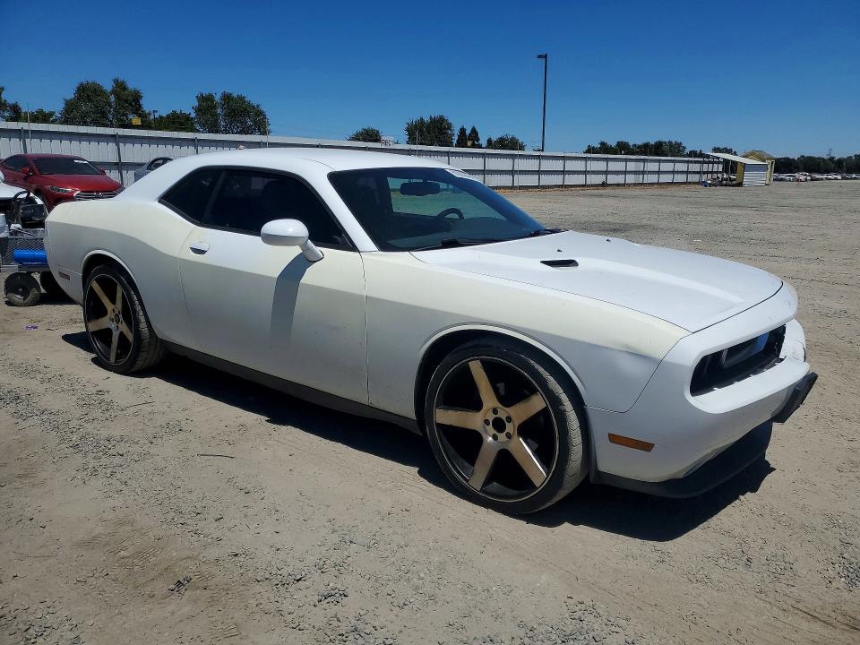 Продажа на аукционе авто 2014 Dodge Challenger, vin: 2C3CDYAG2EH238290, номер лота: 60000846