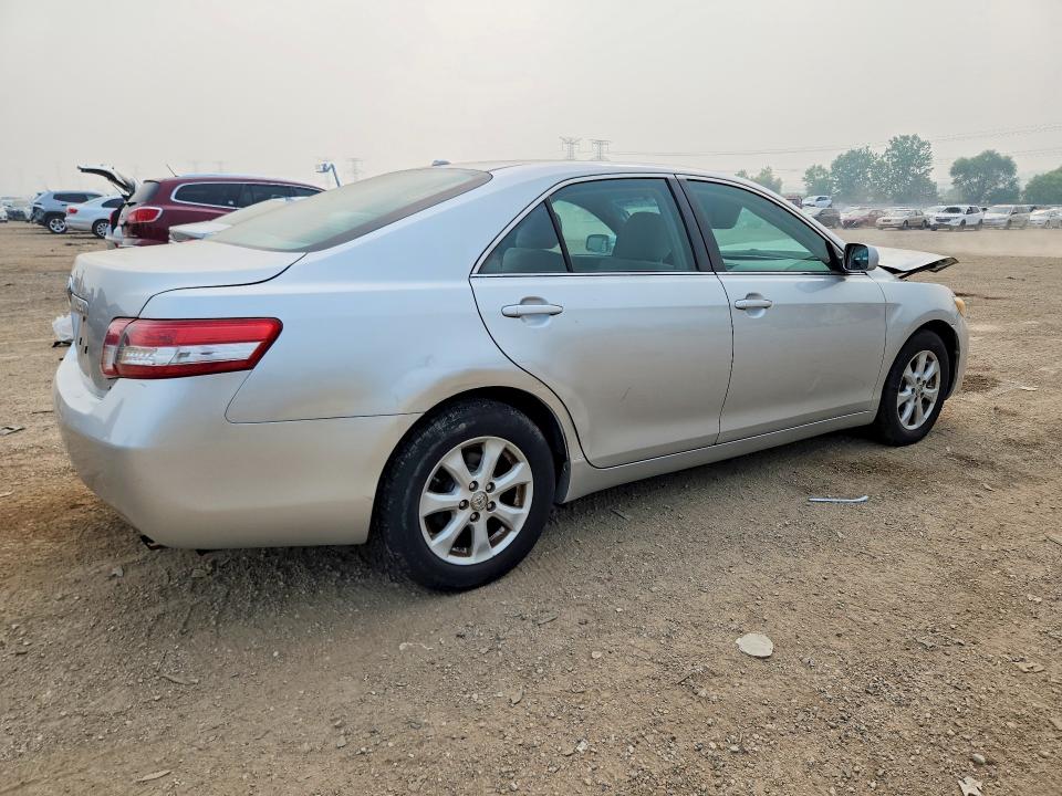2010 Toyota Camry მანქანა იყიდება აუქციონზე, vin: 4T4BF3EK5AR086792, აუქციონის ნომერი: 61678566
