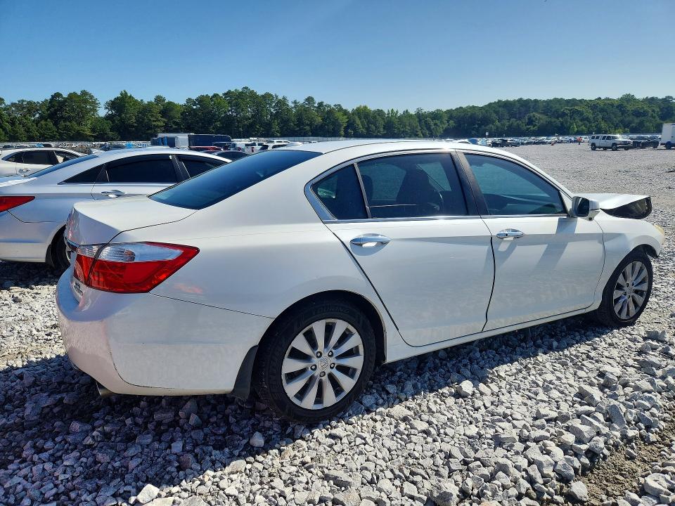 61775726 :رقم المزاد ، 1HGCR3F90DA040784 vin ، 2013 Honda Accord مزاد بيع
