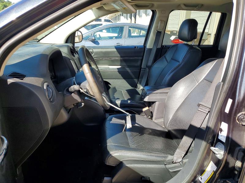 60580716 :رقم المزاد ، 1C4NJCEA2FD111205 vin ، 2015 Jeep Compass مزاد بيع