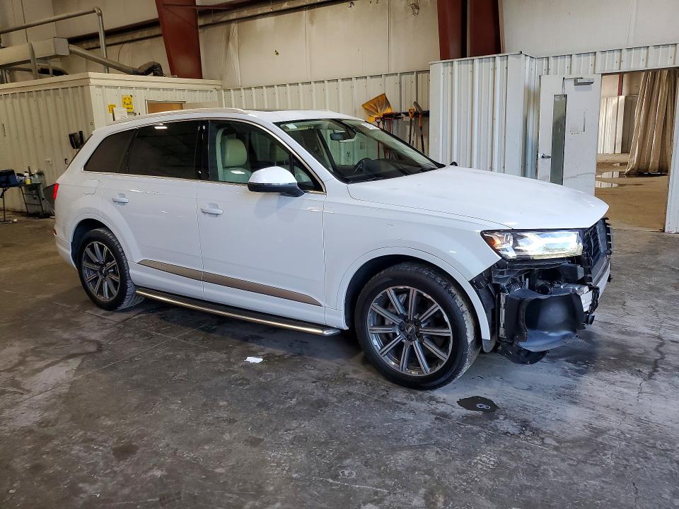 2018 Audi Q7 მანქანა იყიდება აუქციონზე, vin: WA1LAAF75JD002318, აუქციონის ნომერი: 63190176