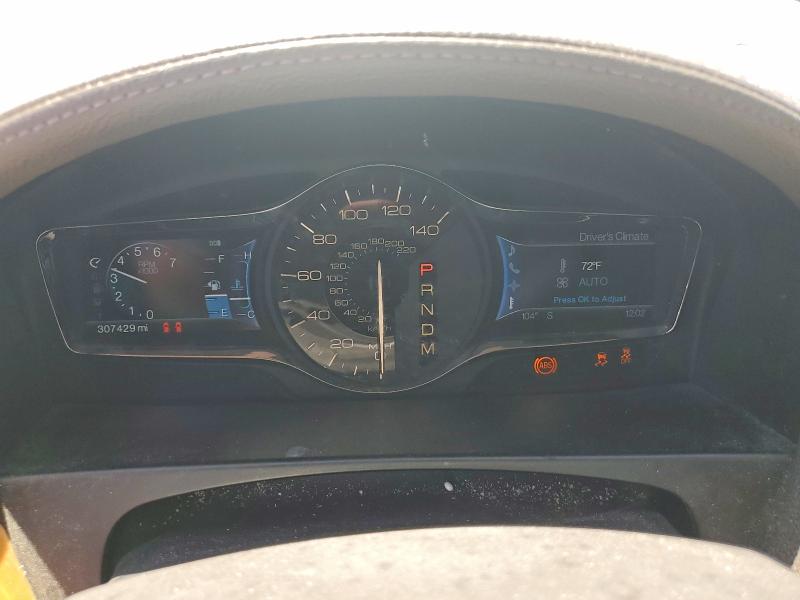 Продаж на аукціоні авто 2011 Lincoln Mkx, vin: 2LMDJ6JK7BBJ25810, номер лоту: 59596606