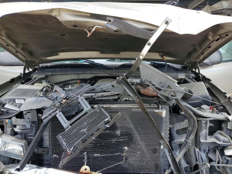 Продаж на аукціоні авто 2003 Chevrolet Silverado, vin: 1GCEC14T03Z258607, номер лоту: 61182796