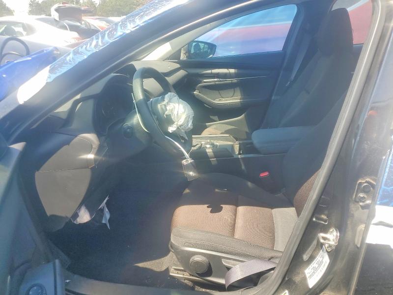 60236036 :رقم المزاد ، JM1BPAAL4M1344854 vin ، 2021 Mazda 3 مزاد بيع