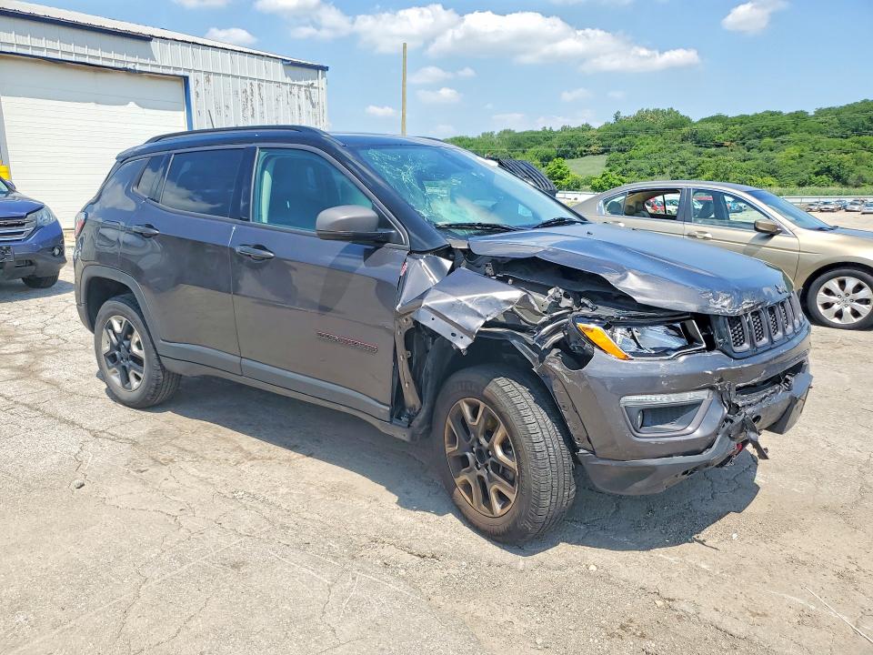 Продаж на аукціоні авто 2018 Jeep Compass, vin: 3C4NJDDB9JT315325, номер лоту: 59729566