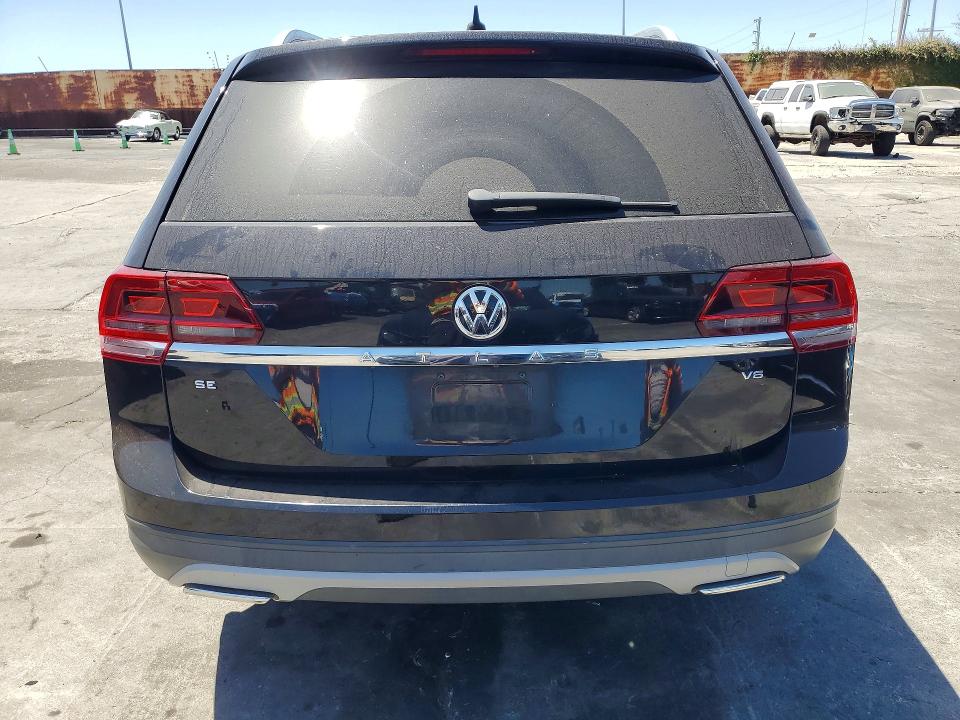 Продаж на аукціоні авто 2018 Volkswagen Atlas, vin: 1V2CR2CA9JC565297, номер лоту: 59899026