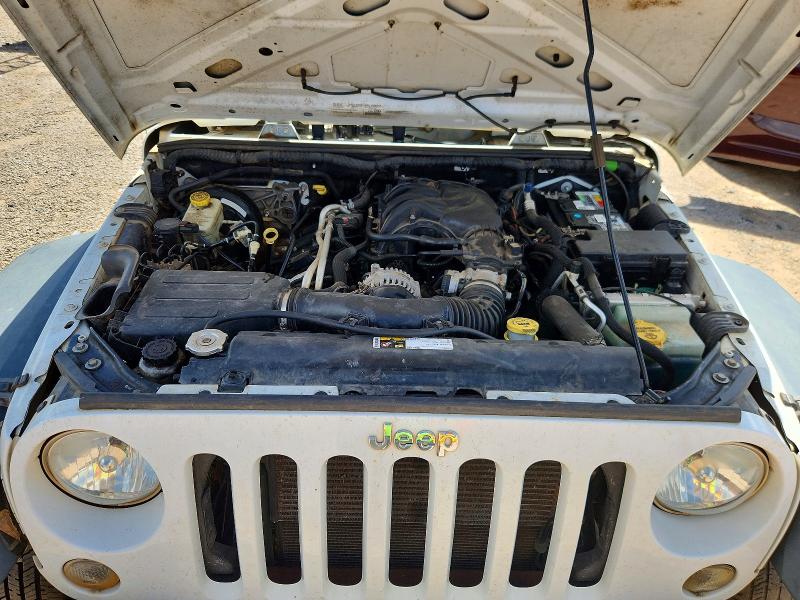 Продажа на аукционе авто 2015 Jeep Wrangler Unlimited, vin: 1C4BJWKG7FL725590, номер лота: 61417866