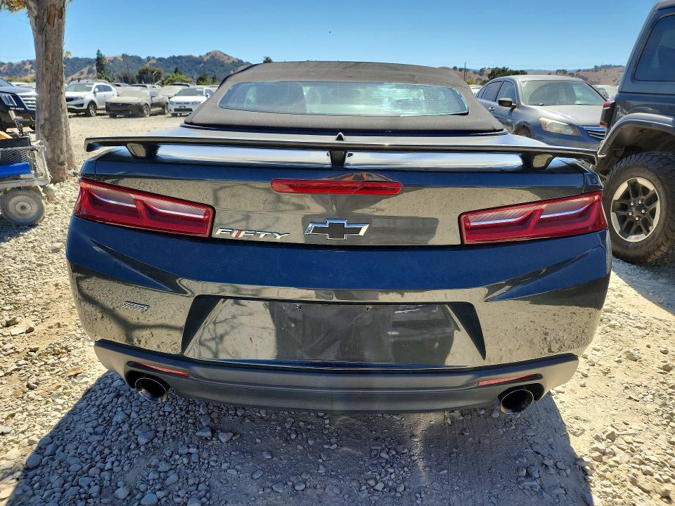 62654136 :رقم المزاد ، 1G1FF3D74H0171453 vin ، 2017 Chevrolet Camaro مزاد بيع