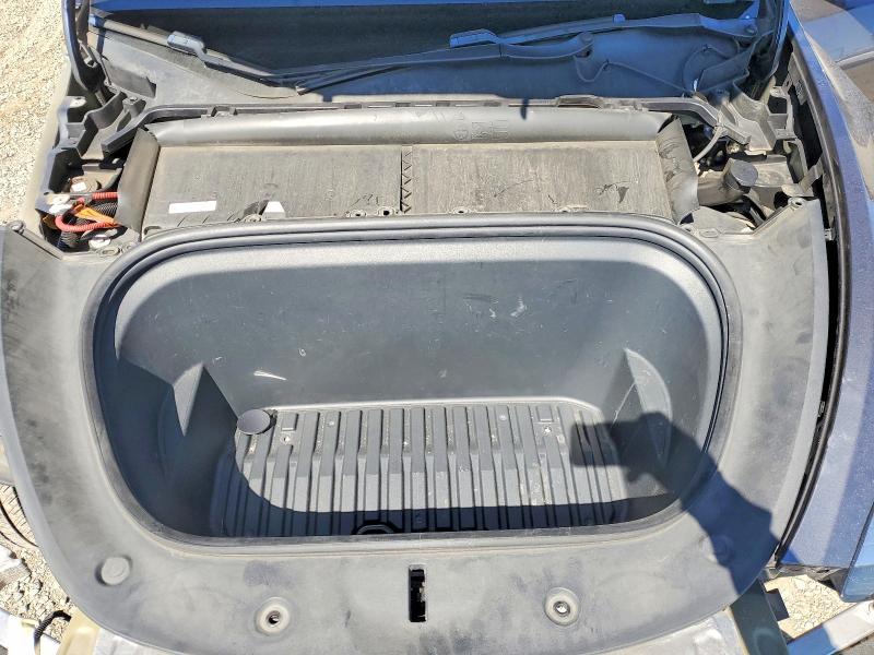 61887736 :رقم المزاد ، 5YJYGDEE3LF034790 vin ، 2020 Tesla Model Y مزاد بيع