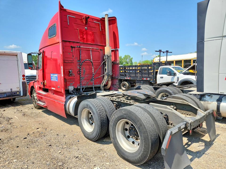 Aukcja sprzedaży 2000 Volvo Vn, vin: 4V4ND4JH7YN246522, numer aukcji: 60252466