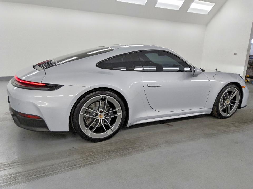 61517076 :رقم المزاد ، WP0AA2A99SS206063 vin ، 2025 Porsche 911 مزاد بيع