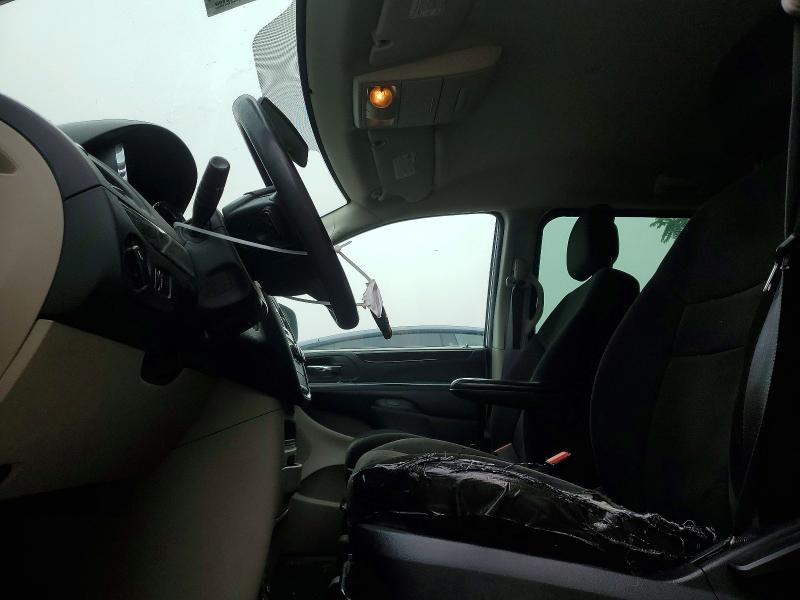 Продажа на аукционе авто 2015 Dodge Cara Grand, vin: 2C4RDGBG2FR613007, номер лота: 61132496