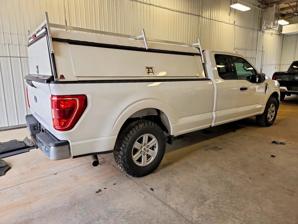 62121676 :رقم المزاد ، 1FTFX1E5XMKF14531 vin ، 2021 Ford F150 مزاد بيع