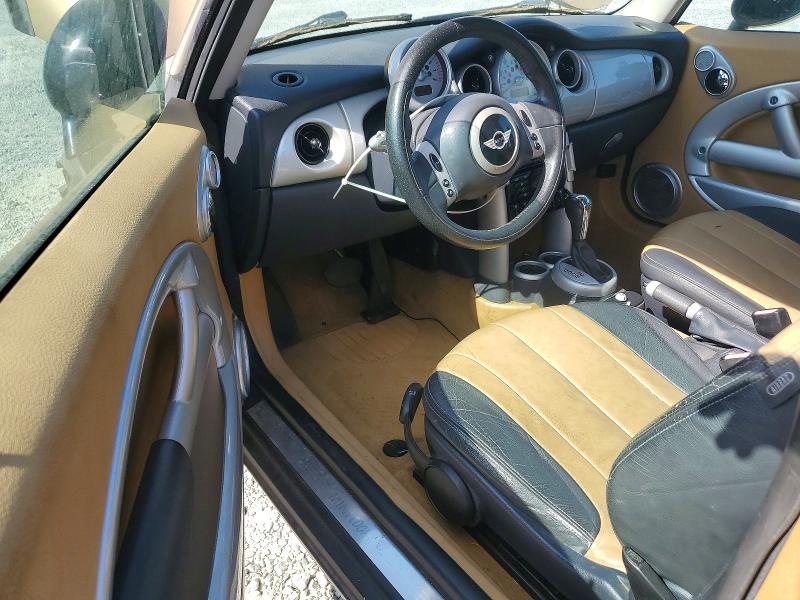 2004 Mini Cooper მანქანა იყიდება აუქციონზე, vin: WMWRC334X4TJ53338, აუქციონის ნომერი: 61347116