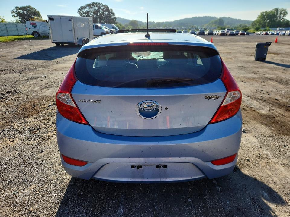 60777356 :رقم المزاد ، KMHCU5AE3CU024682 vin ، 2012 Hyundai Accent مزاد بيع