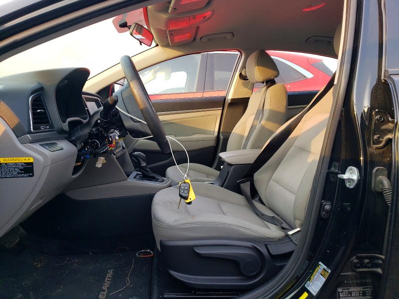 2017 Hyundai Elantra მანქანა იყიდება აუქციონზე, vin: 5NPD84LFXHH102163, აუქციონის ნომერი: 59921576