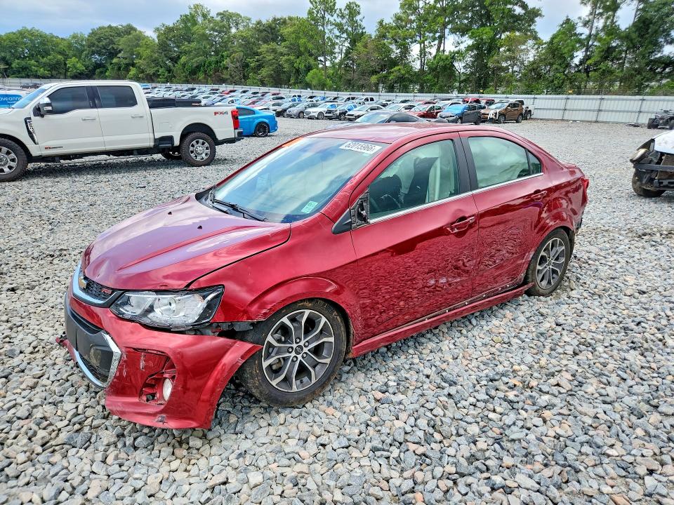 62015966 :رقم المزاد ، 1G1JD5SB3L4121941 vin ، 2020 Chevrolet Sonic مزاد بيع