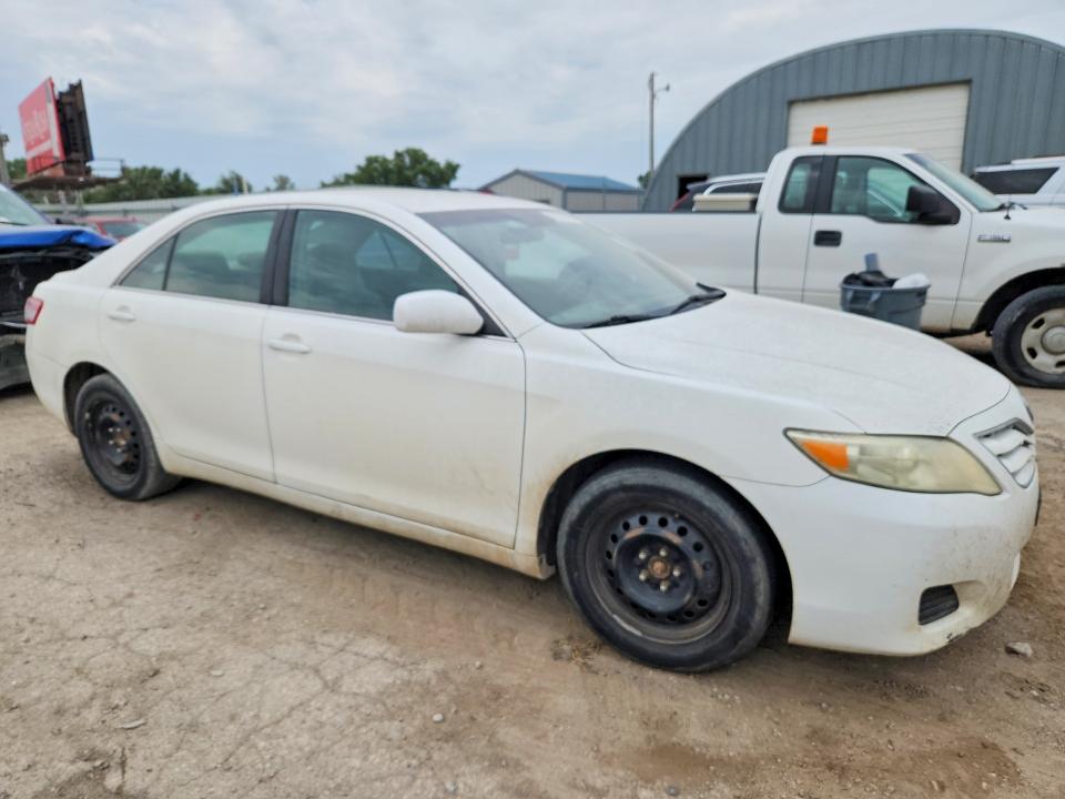 2011 Toyota Camry მანქანა იყიდება აუქციონზე, vin: 4T4BF3EK5BR167826, აუქციონის ნომერი: 62869256