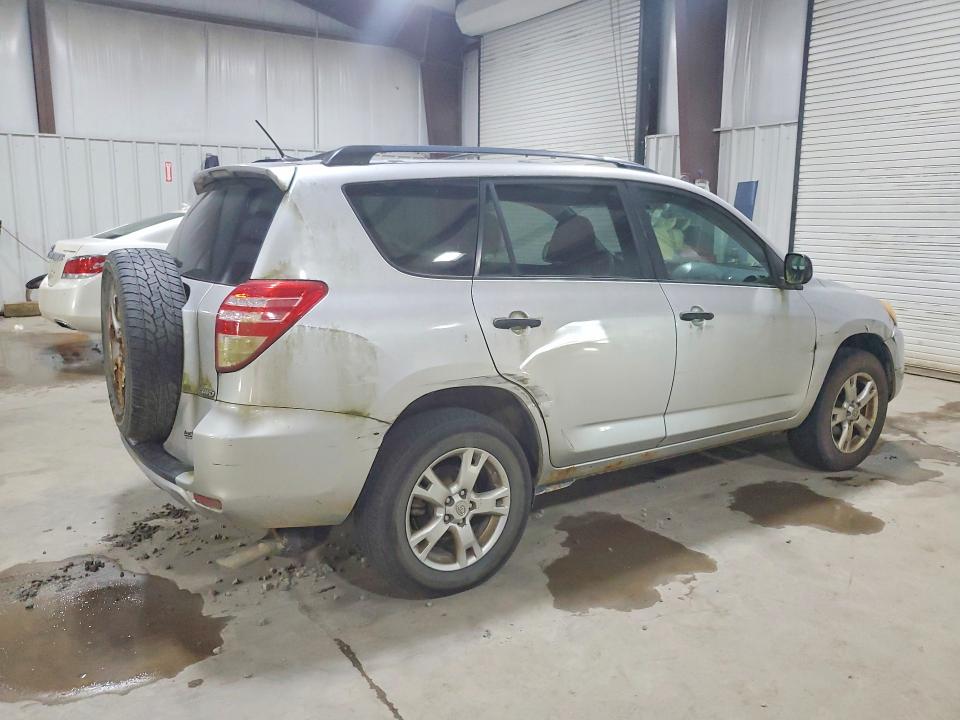 63530716 :رقم المزاد ، 2T3BK4DV1BW046855 vin ، 2011 Toyota Rav4 مزاد بيع