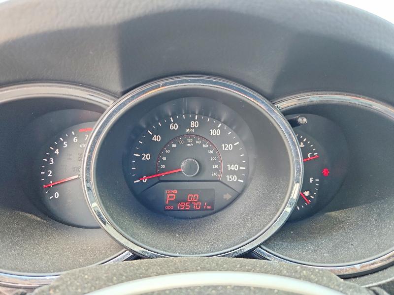 61564456 :رقم المزاد ، 5XYKT3A18BG077611 vin ، 2011 Kia Sorento مزاد بيع