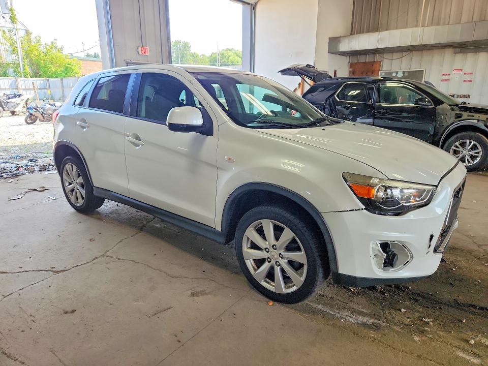 Продаж на аукціоні авто 2015 Mitsubishi Outlander Sport, vin: 4A4AP3AW5FE051826, номер лоту: 61979496