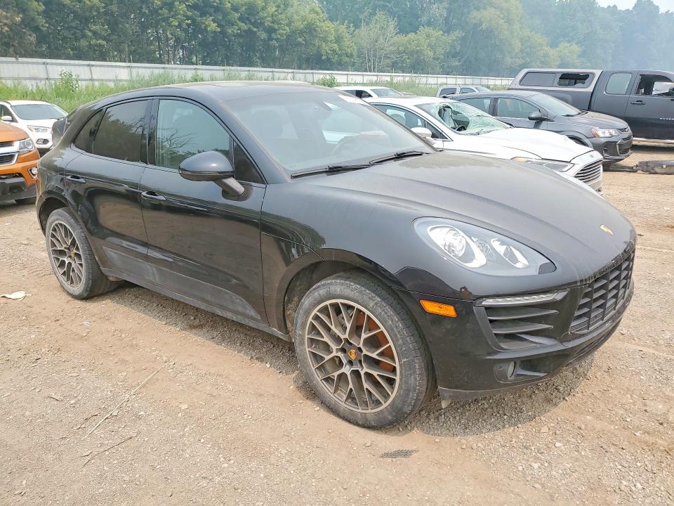 61408196 :رقم المزاد ، WP1AB2A53FLB65079 vin ، 2015 Porsche Macan مزاد بيع