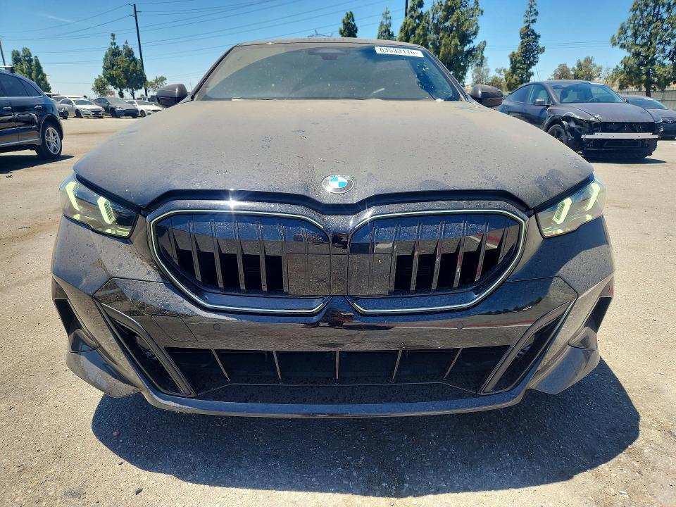 63533116 :رقم المزاد ، WBA43FJ04TCW12387 vin ، 2026 Bmw 530 مزاد بيع